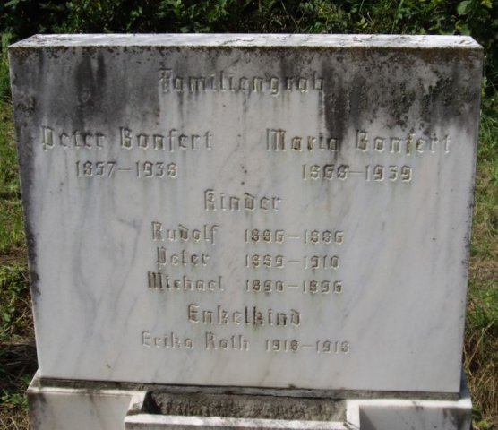 Bonfert Peter 1857-1938 Bonfert Maria 1868-1939 Grabstein